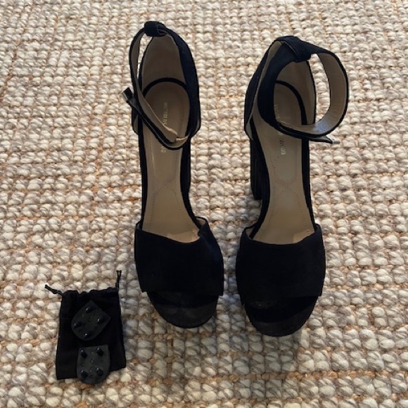 Nicholas Kirkwood Hidden Pearl Platform Suede Sandals - Picture 15 of 16